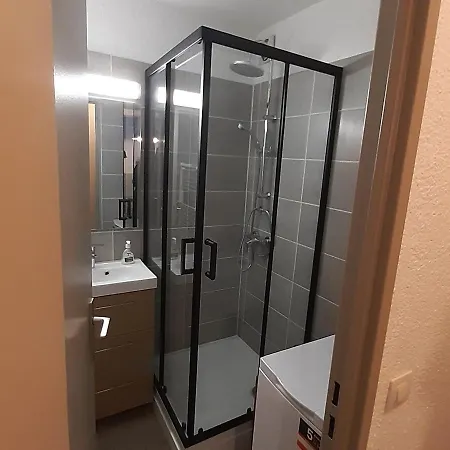 Appartamento Avec Parking, Lave-linge Et Proche Bus De Genève Et Domaines Skiables - Fr-1-517-62 Chamonix