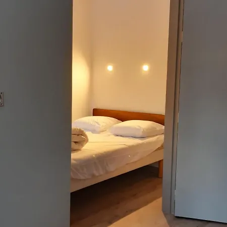 Avec Parking, Lave-linge Et Proche Bus De Genève Et Domaines Skiables - Fr-1-517-62 Appartamento Chamonix